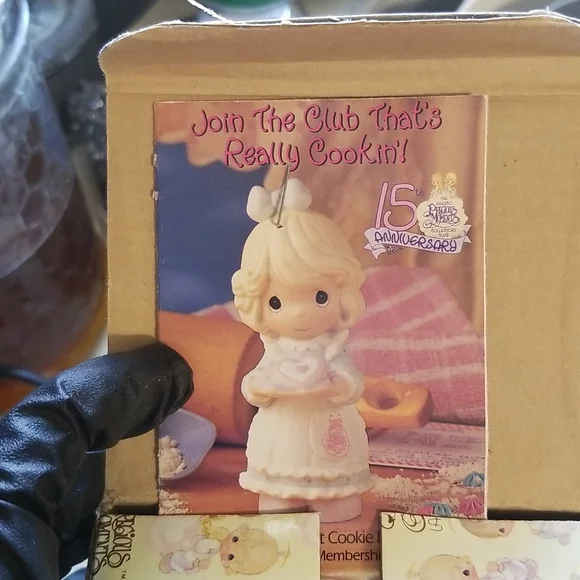 1995 Precious moments Pretty as a princess - Picture 3 of 4